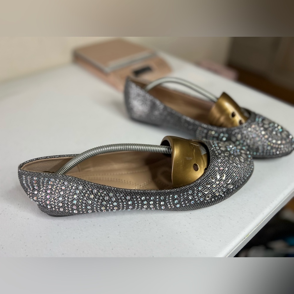 Sophia Taylor Women’s Sparkly Rhinestone Bling Embellished Flats Loafers Size 11